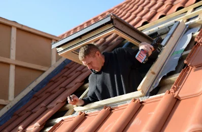 Pose de fenêtres de toit Velux à la Comelle